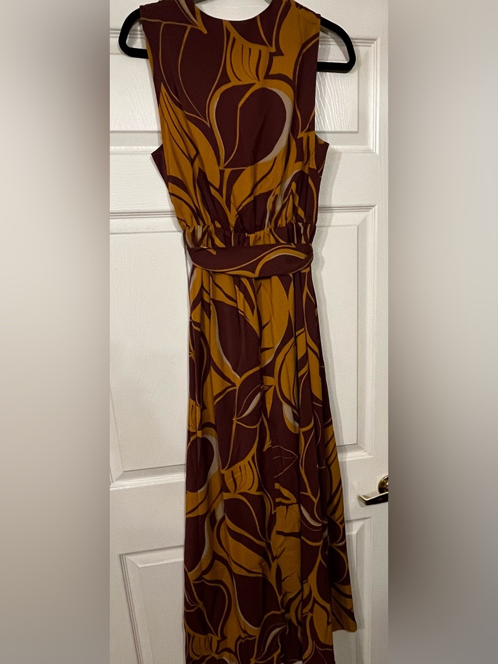 Sleeveless Wrap High-Low Dress in Burgundy & Mustard - Picture 4 of 5